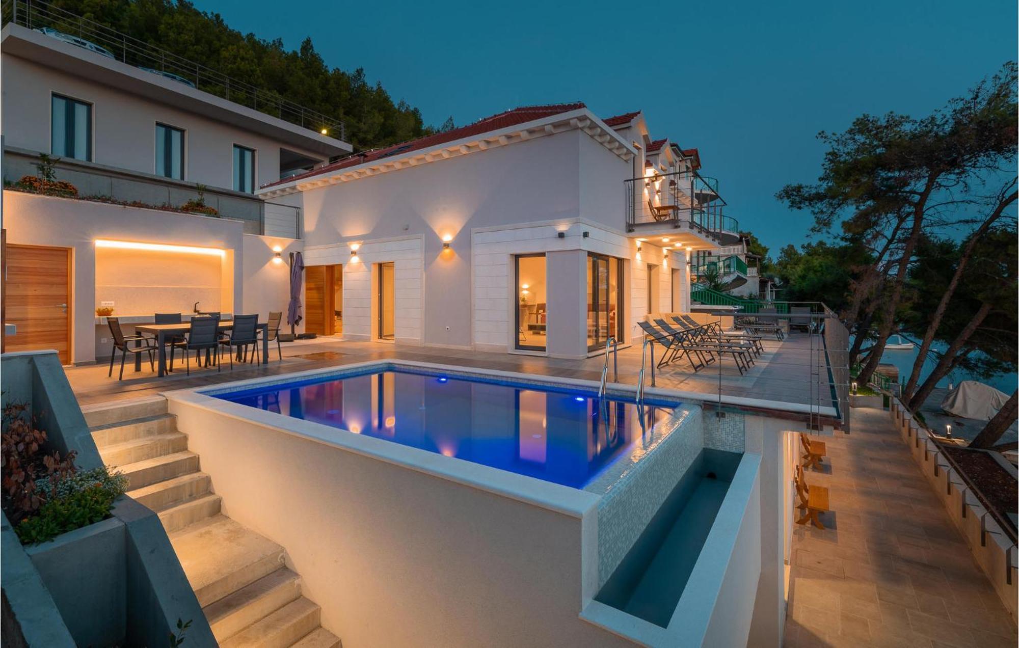 Amazing Home In Blato With Wifi Exteriör bild