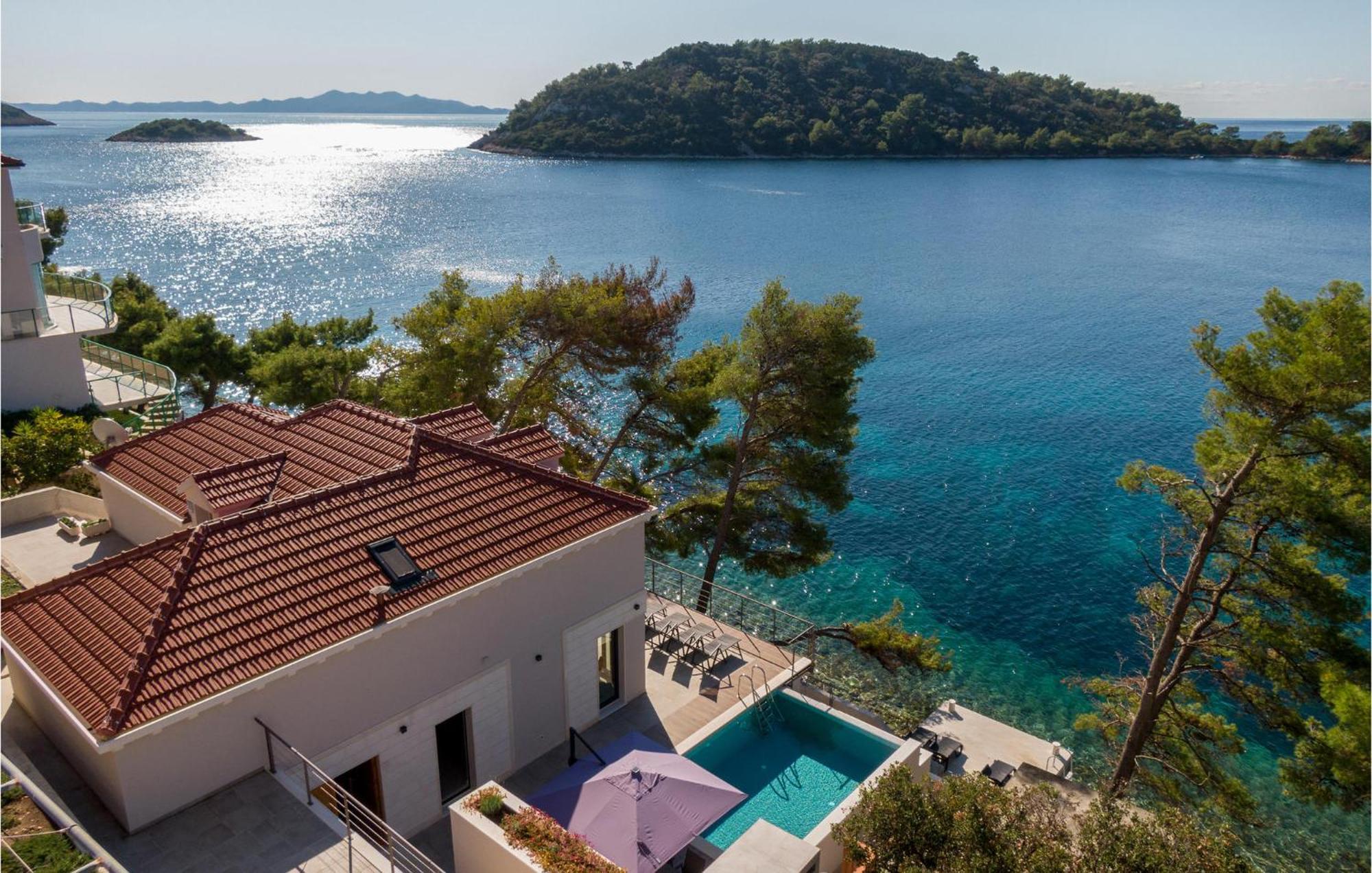 Amazing Home In Blato With Wifi Exteriör bild