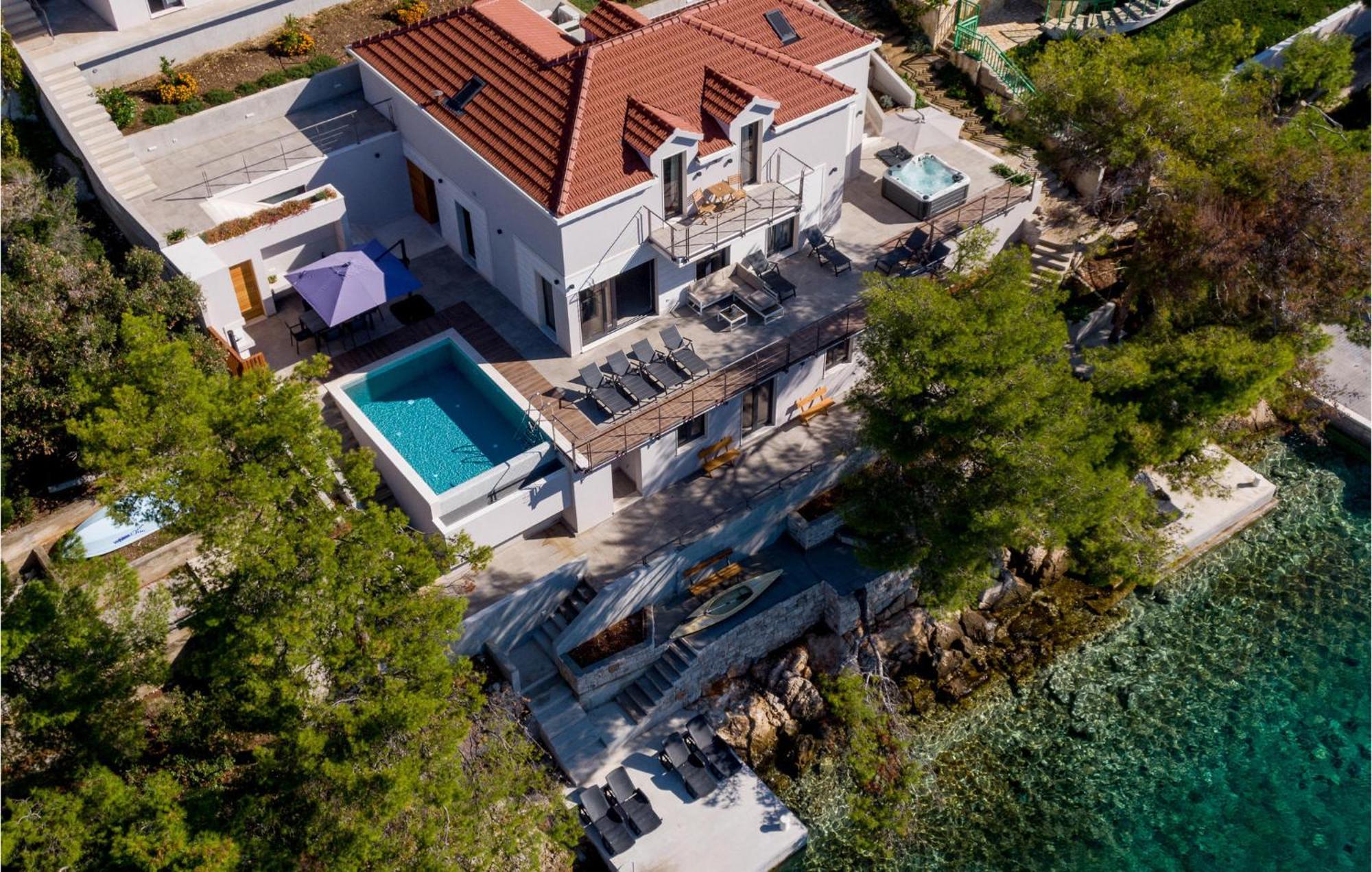 Amazing Home In Blato With Wifi Exteriör bild